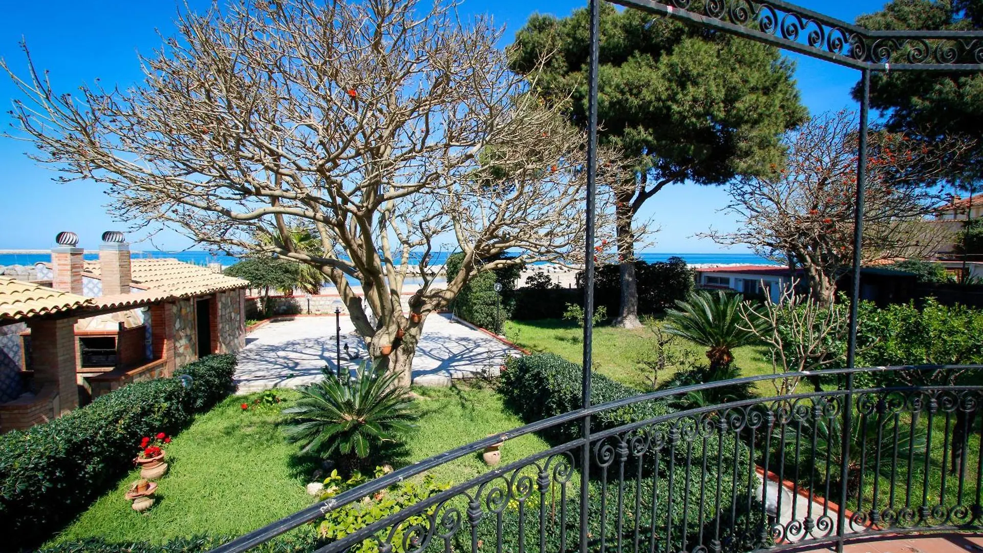 Villa Rosetta Ampi Spazi Esterni Wifi Free Trabia