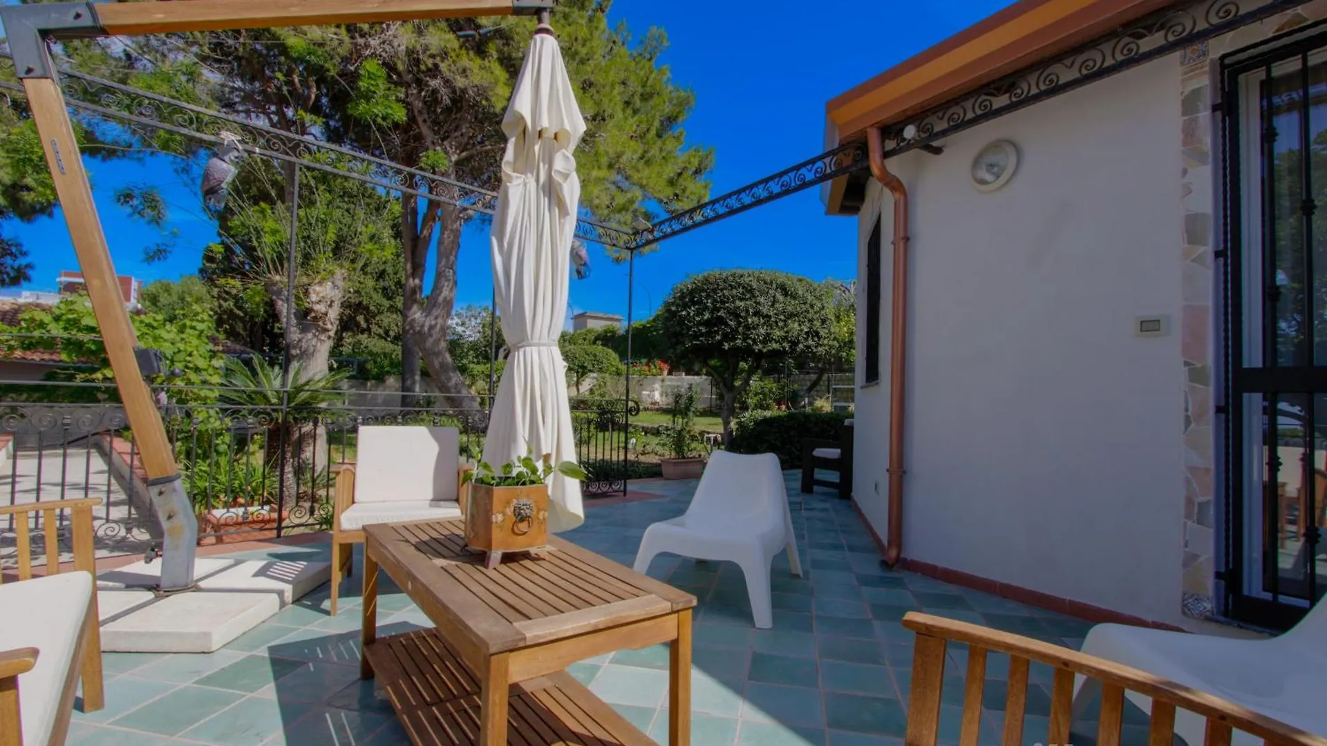 Villa Rosetta Ampi Spazi Esterni Wifi Free Trabia